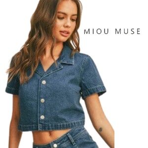 MIOU MUSE Millie Button-Down Top – Chambray Denim – Size Small